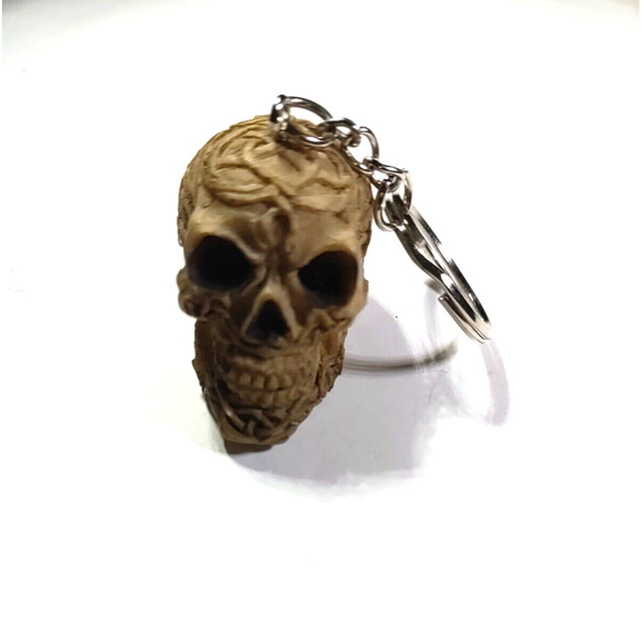 Skull Man Hard Resin ? Keychain Death Halloween Crafts - Picture 1 of 7
